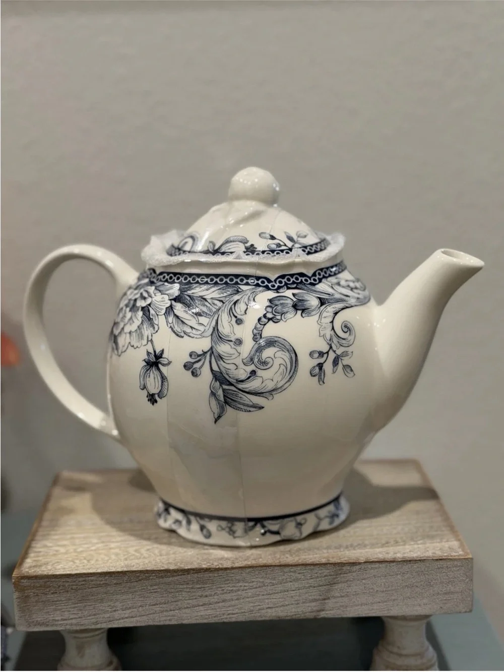 222 Fifth Adelaide Blue Floral Bird Porcelain Tea Pot 7